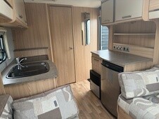 2011 Coachman Amara 450/2