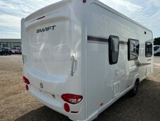 2012 Swift Challenger 530